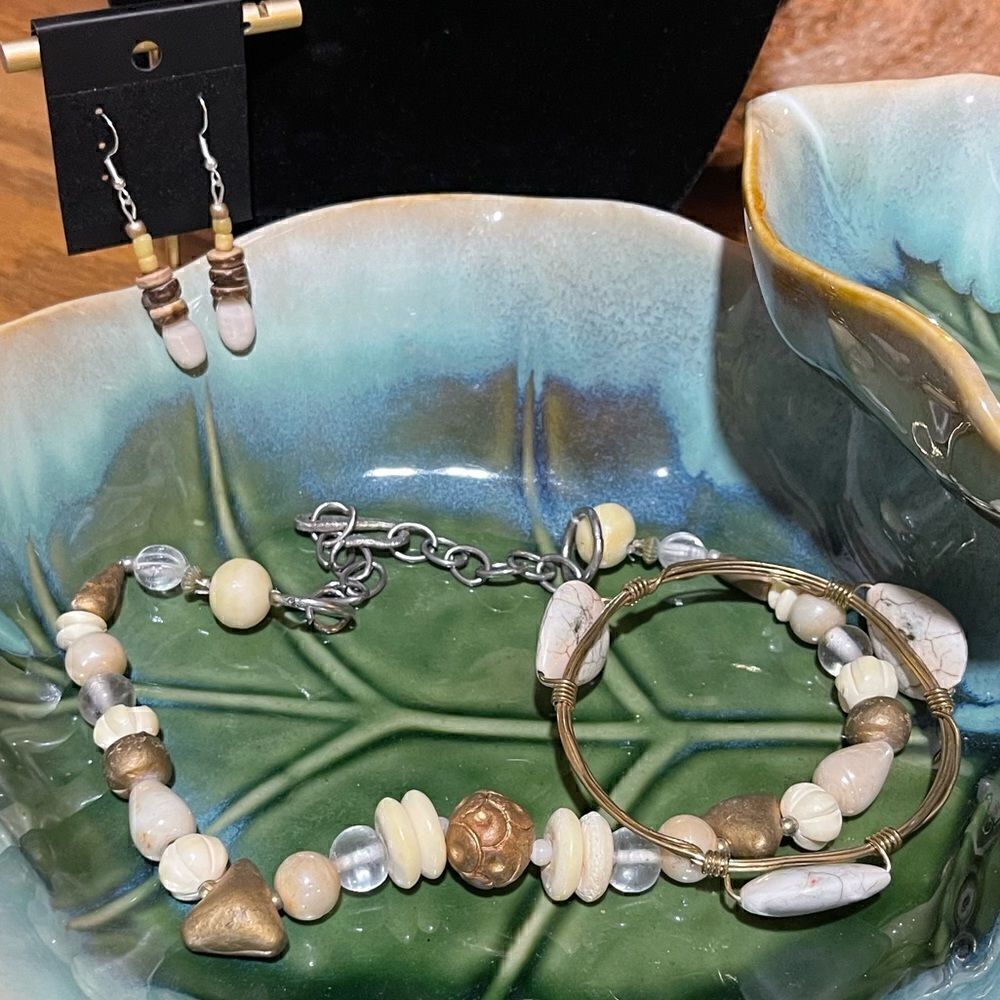 Handcrafted Ivory Necklace Earrings & Bracelet